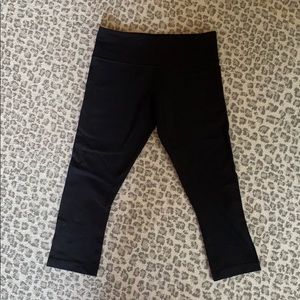 Black Cropped Lululemon Leggings